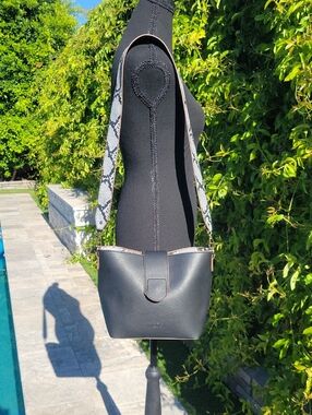Mersi Black Shoulder Bag with Snakeskin Patterned Strap
